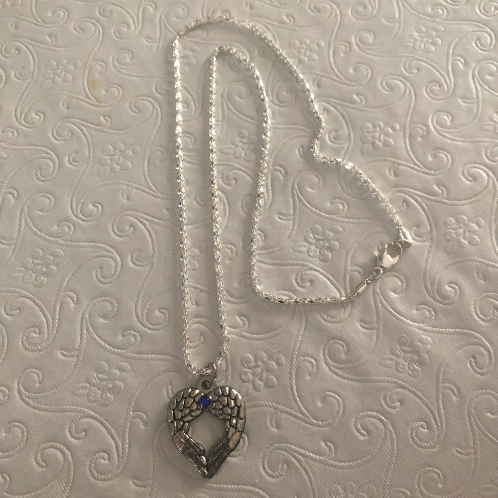🆕 Angel Wings Necklace